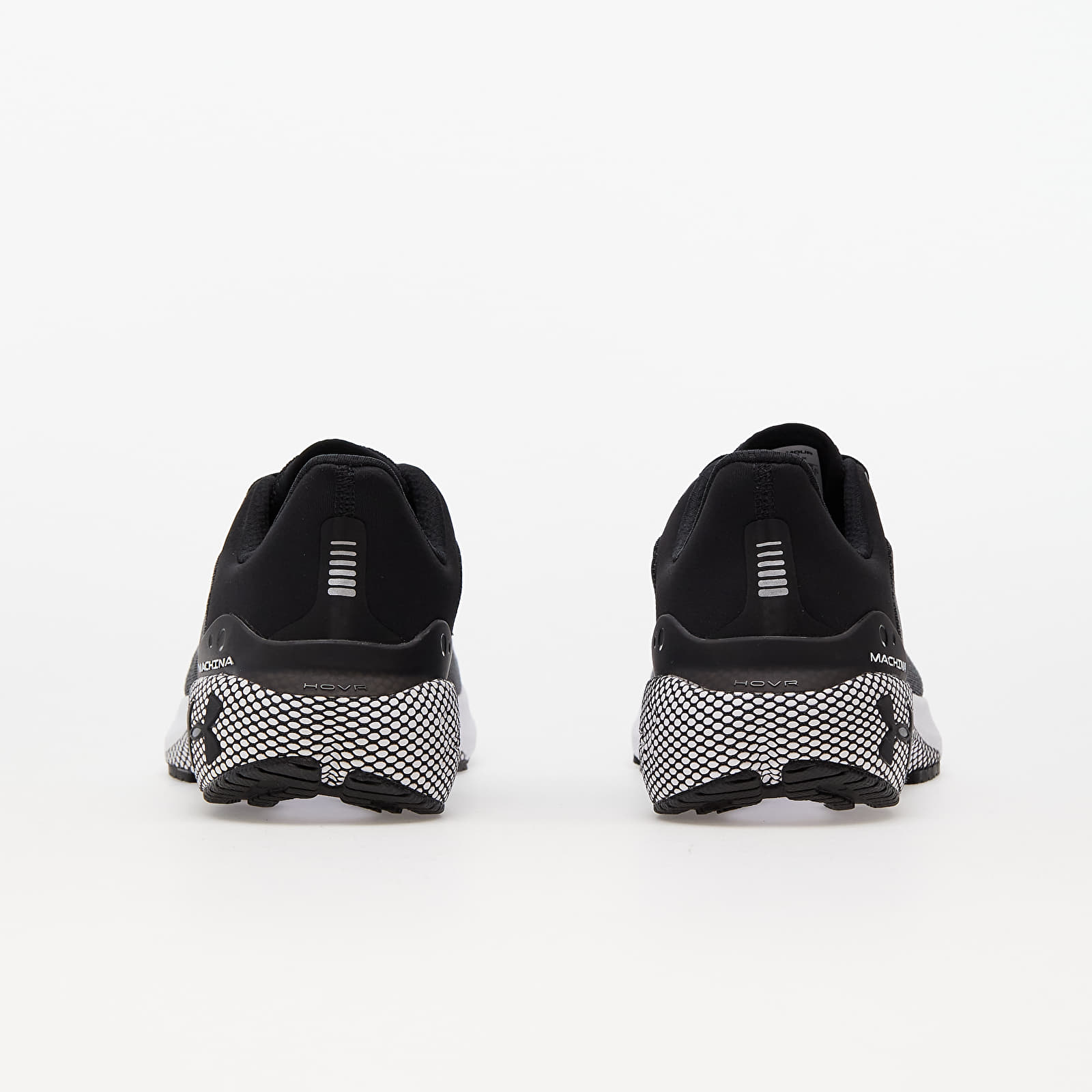 Chaussures et baskets homme Under Armour HOVR Machina 3 Black/ White