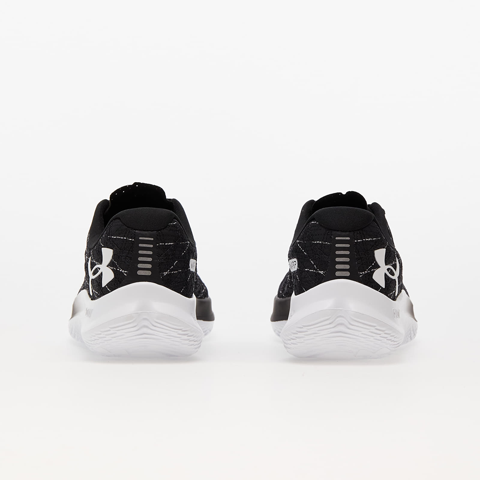 Under armour store apollo black