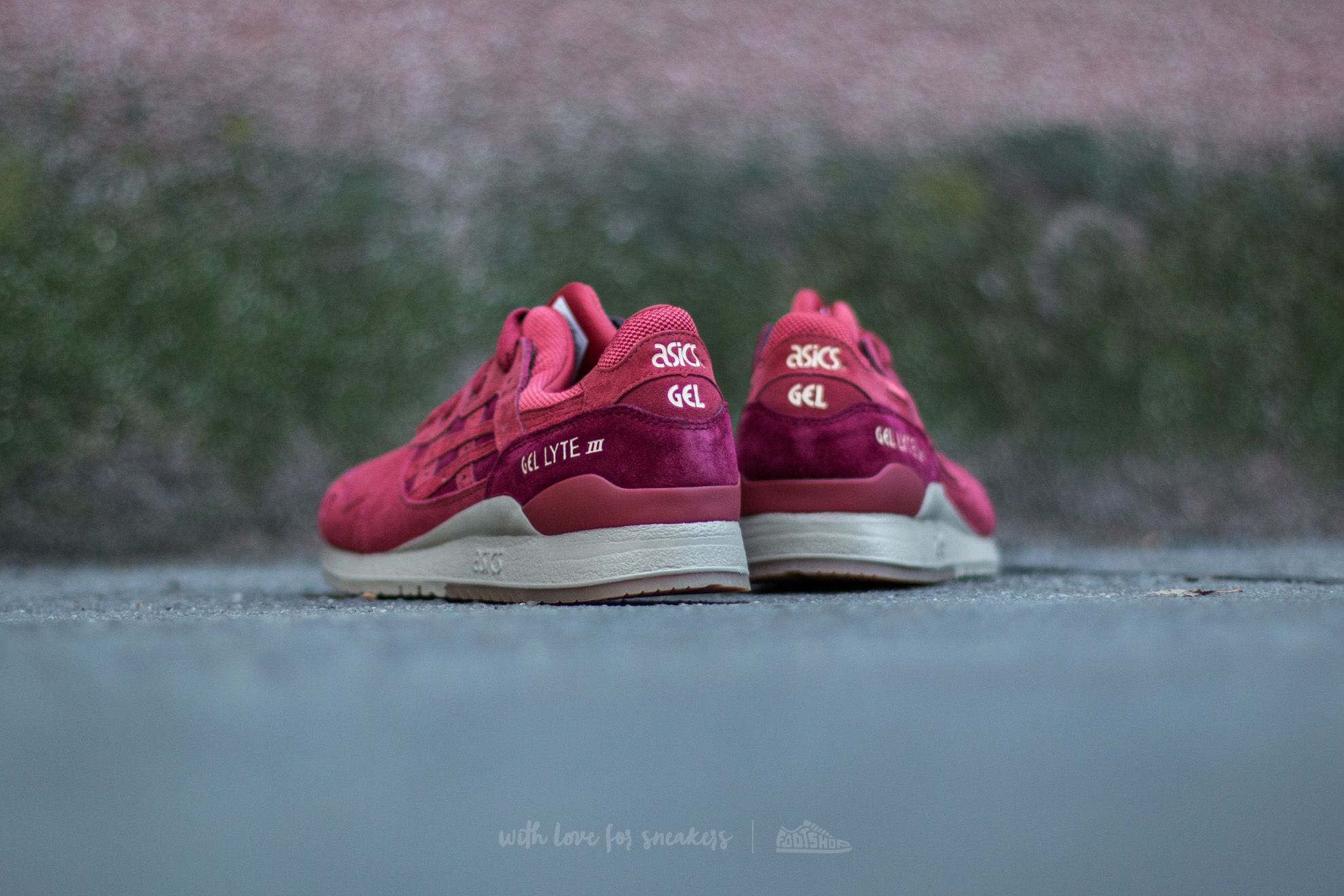 Asics gel lyte iii russet brown hotsell