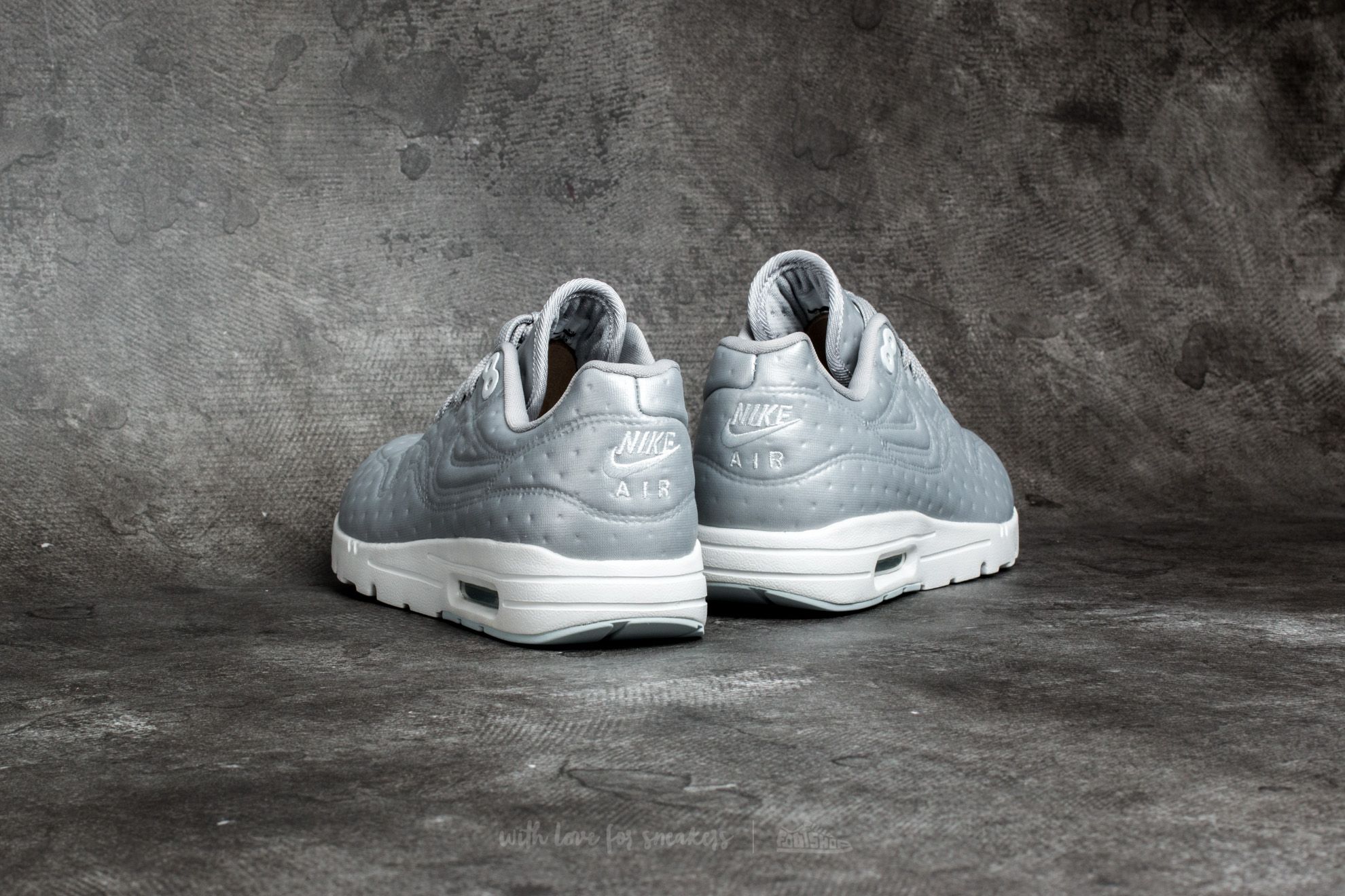 Women s shoes Nike W Air Max 1 Ultra Premium Jacquard Metallic