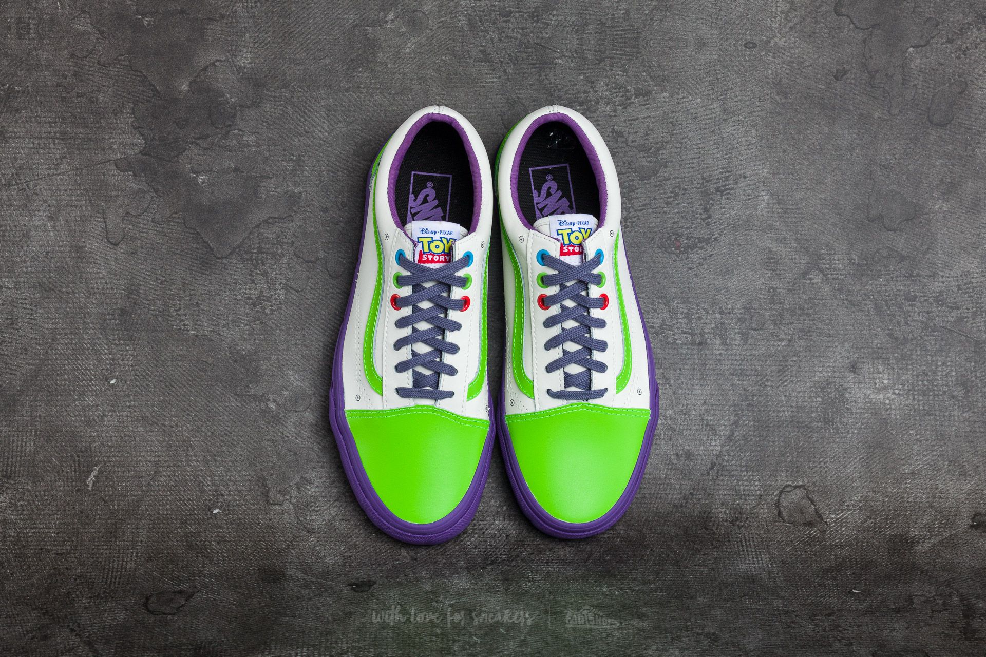 Zapatos vans toy story uk best sale