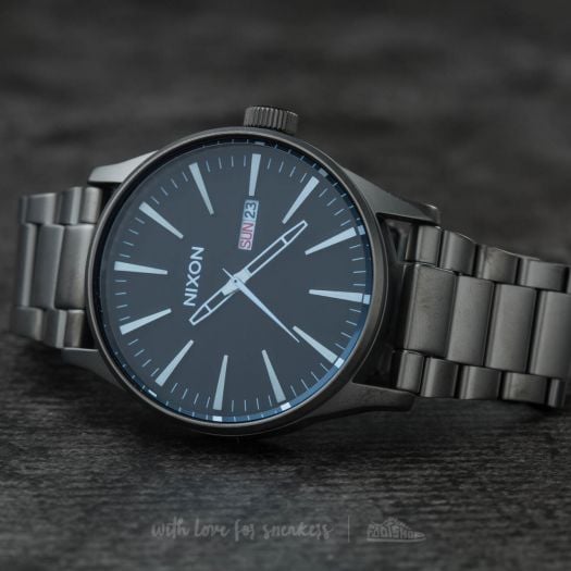 Watches Nixon Sentry SS Gunmetal Blue Crystal Footshop