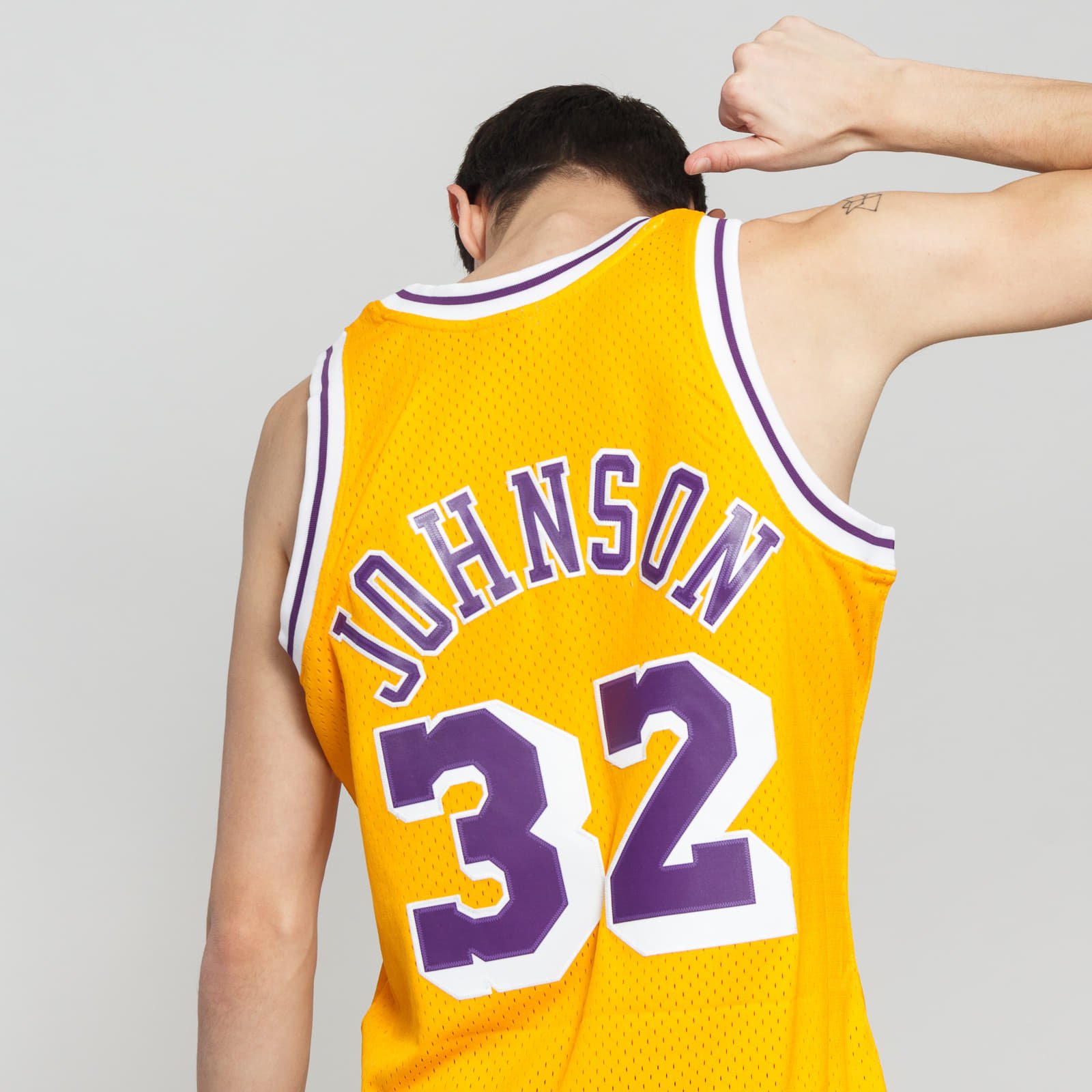 Vests Mitchell & Ness NBA Swingman Jersey LA Lakers Magic Johnson 32 Yellow  | Footshop
