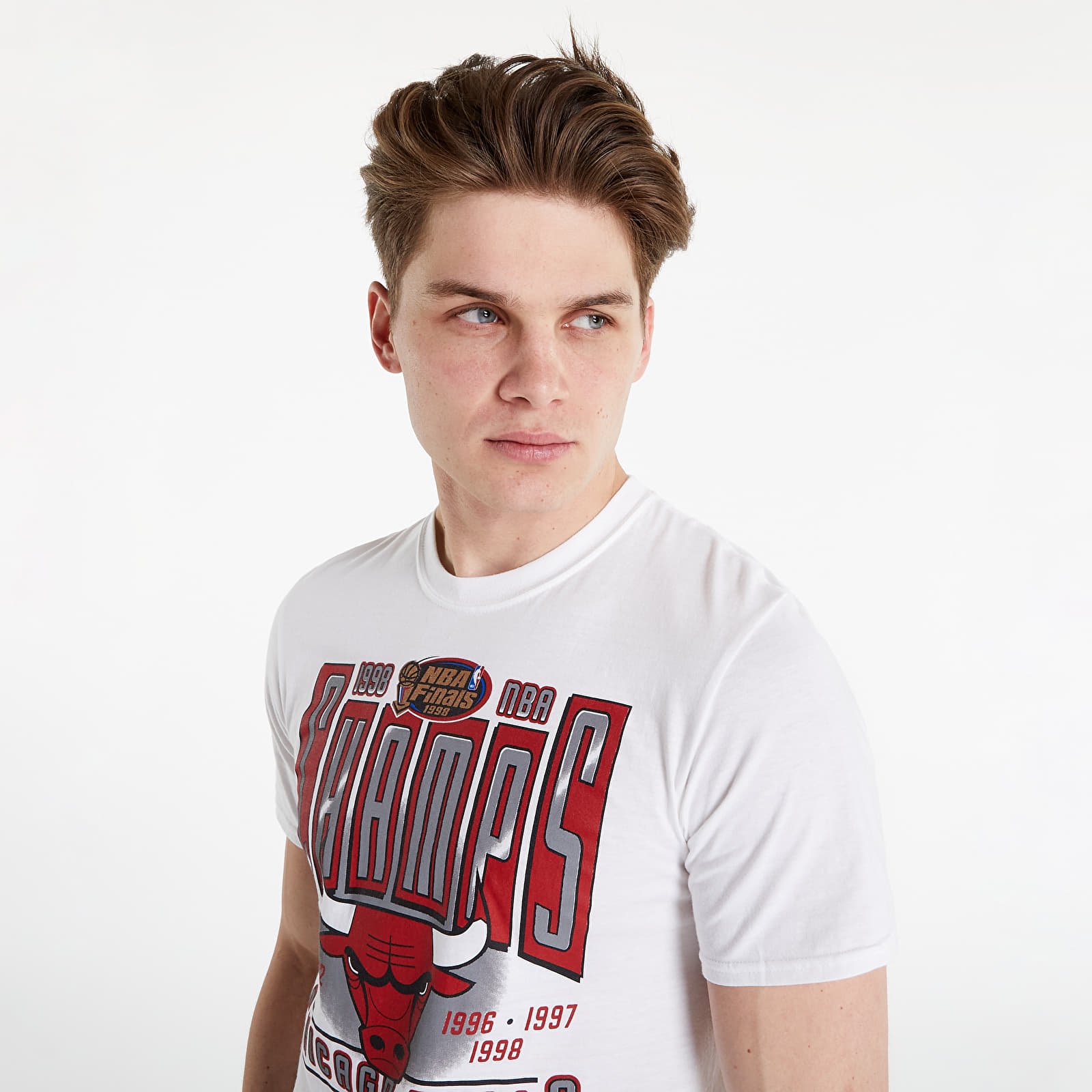 Magliette Mitchell & Ness Last Dance Bulls 98 Champs Tee White/ Red