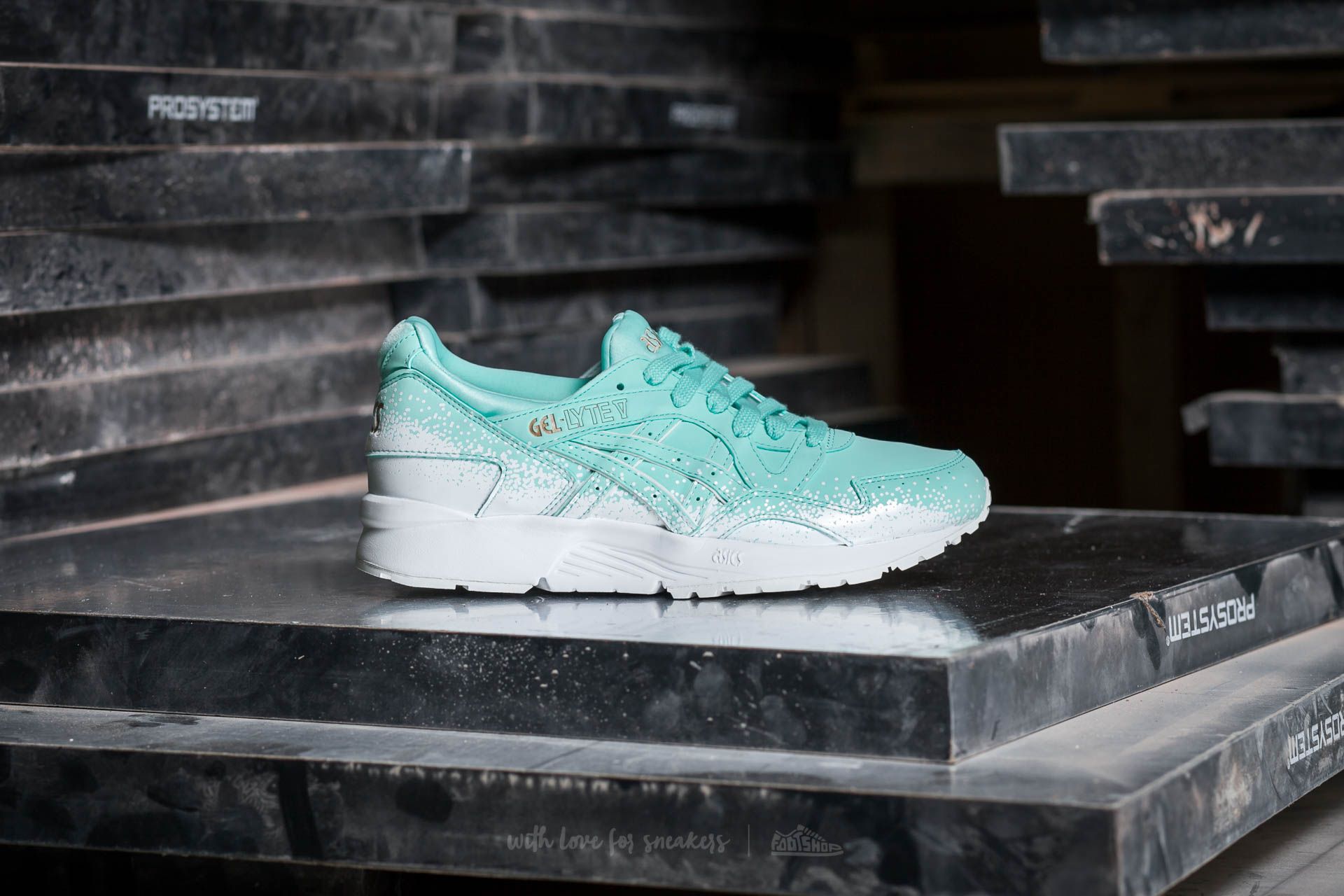 Chaussures et baskets femme Asics Gel Lyte V Light Mint Light Mint Footshop