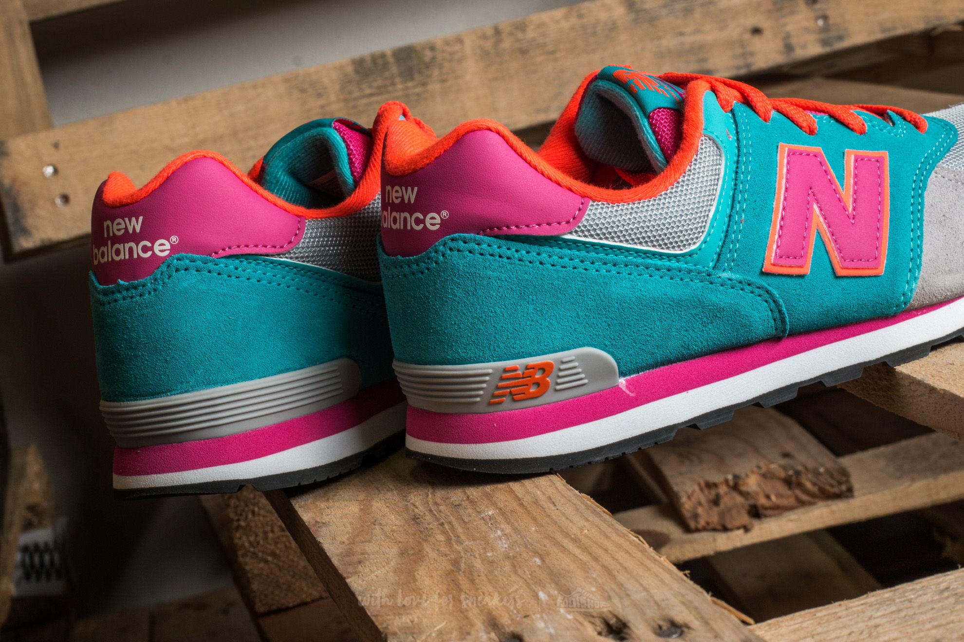 Dámské tenisky a boty New Balance KL574WTG