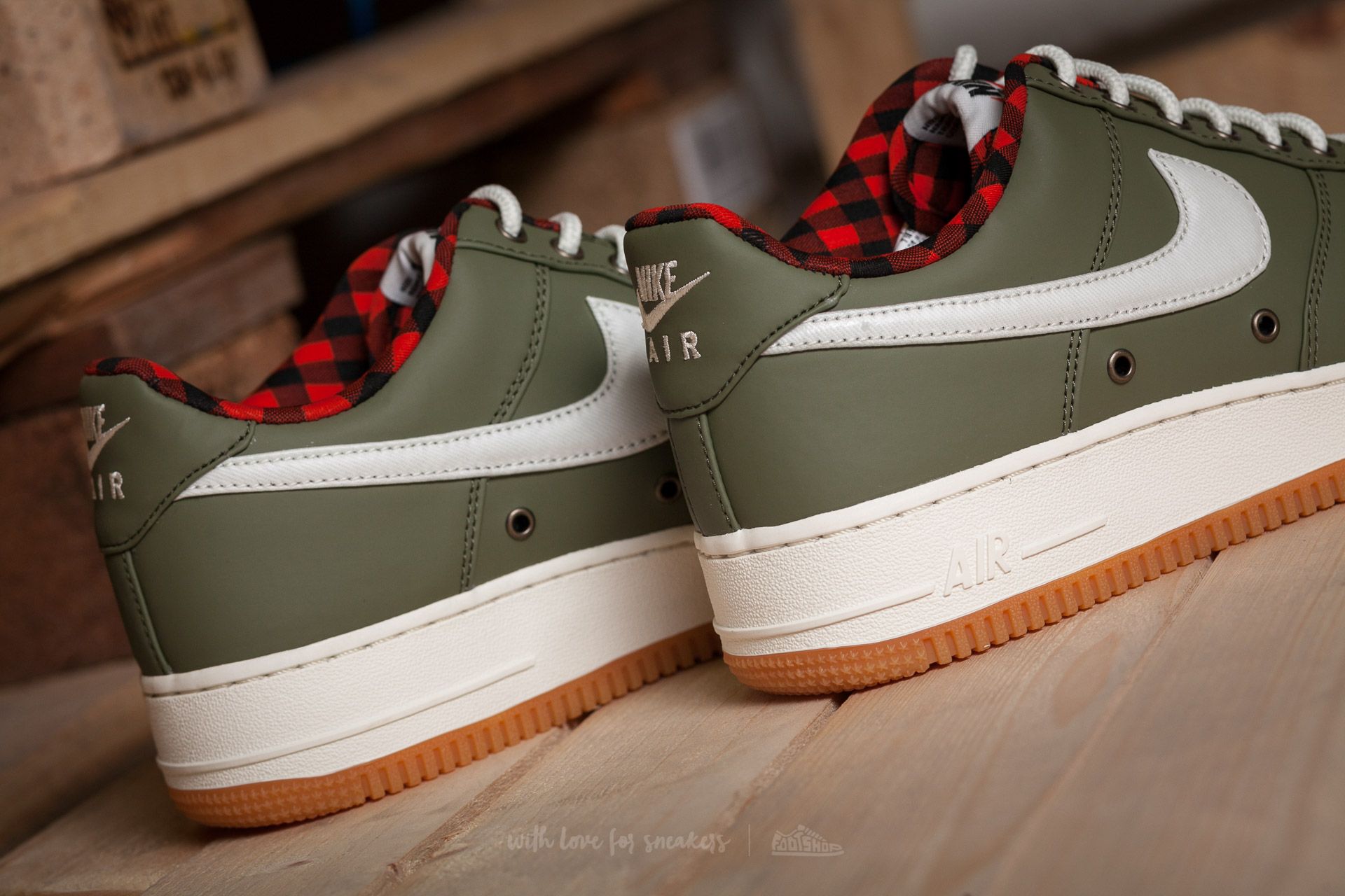 Nike air force 1 7 lv8 camo sale