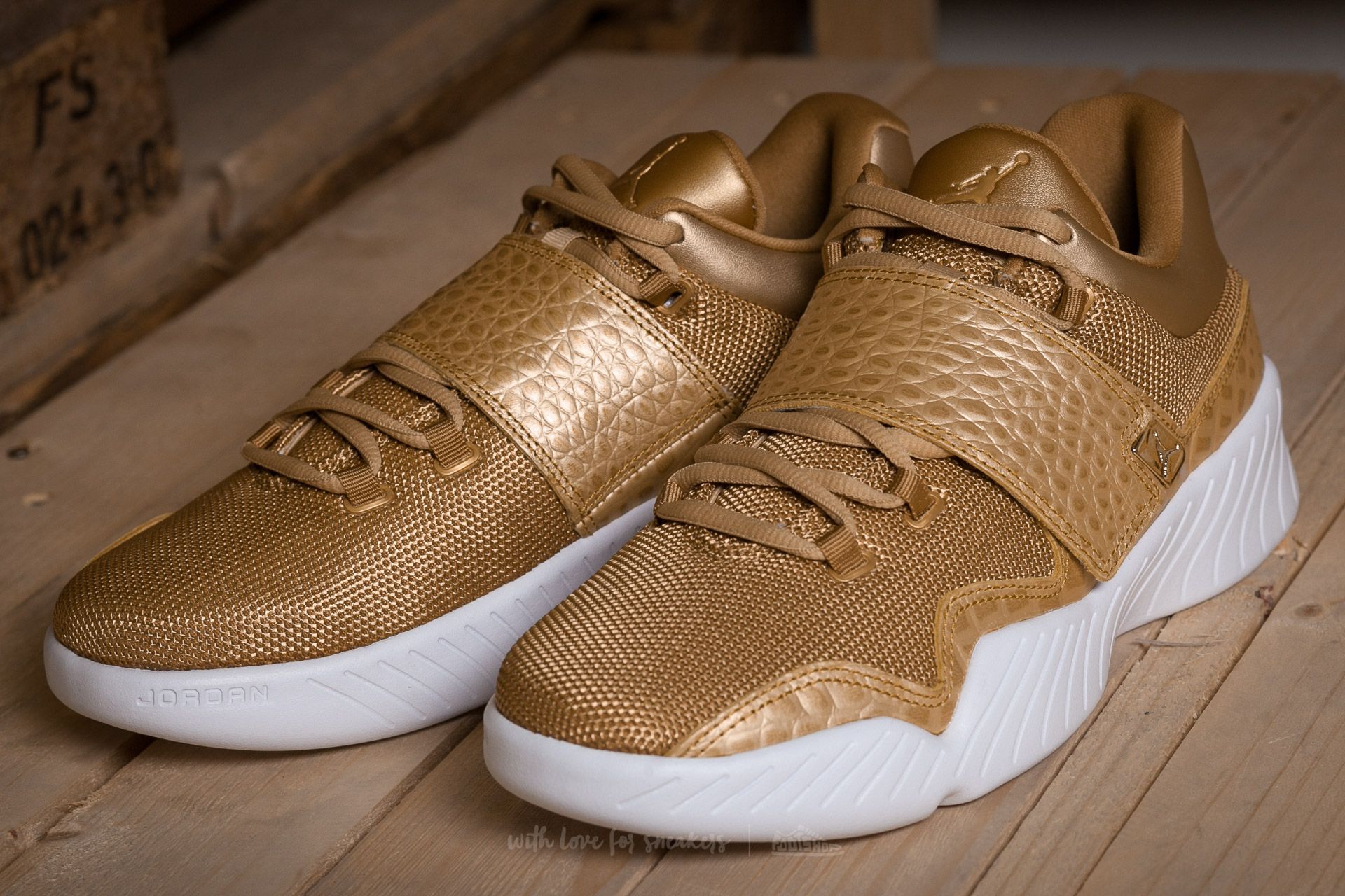 Men s shoes Jordan J23 Metallic Gold Metallic Gold Footshop