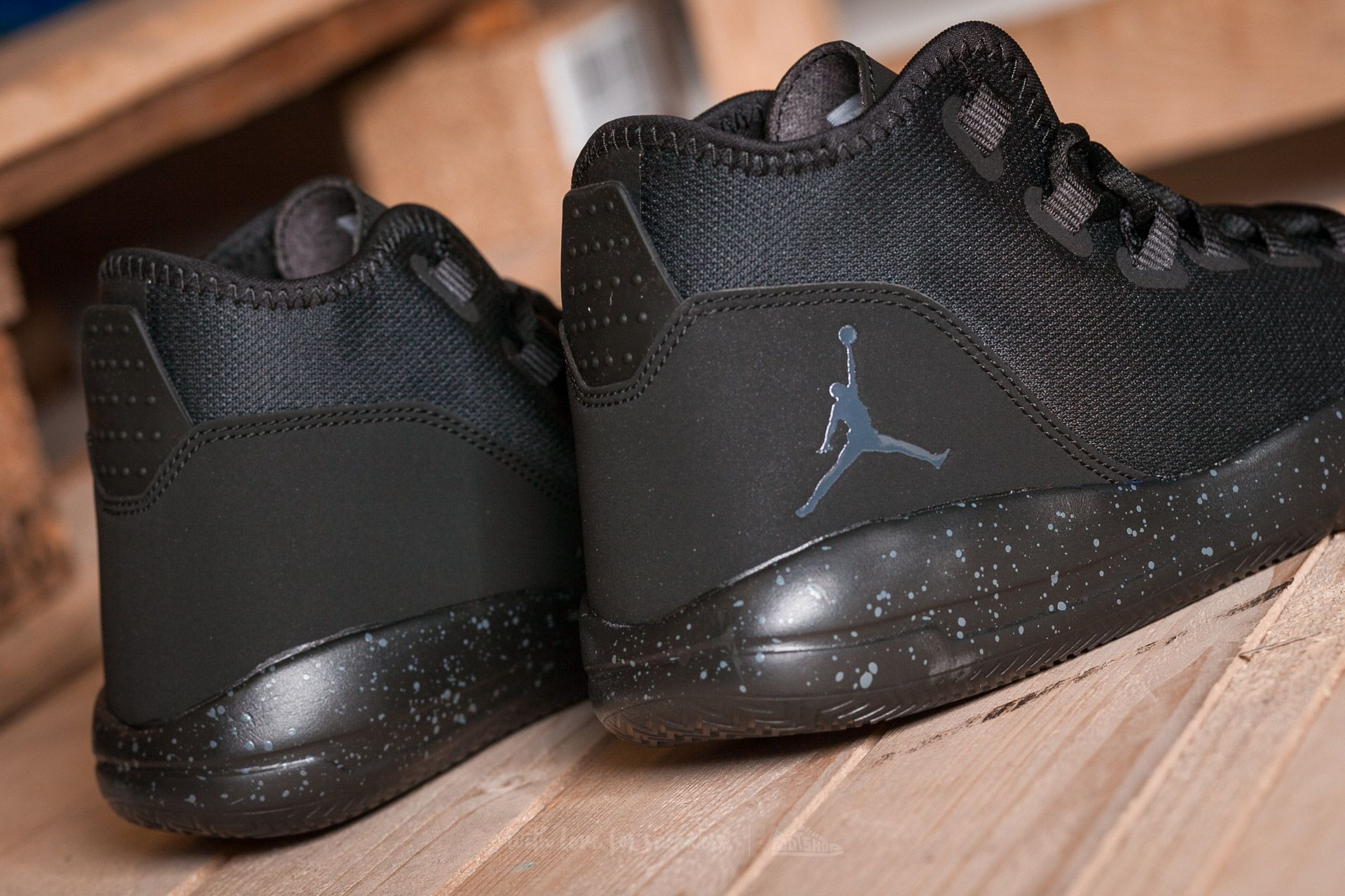 Jordan reveal 2024 triple black