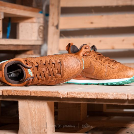 Nike W Internationalist Mid Leather