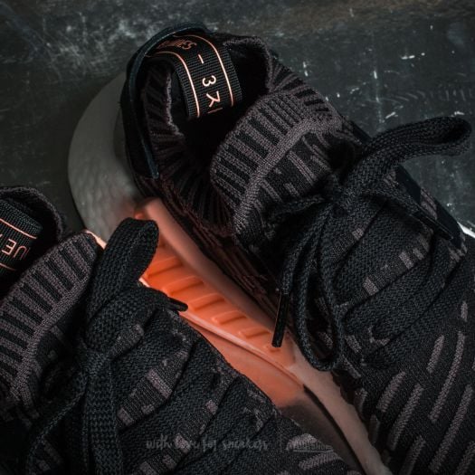 Adidas nmd_r2 primeknit sales w core black
