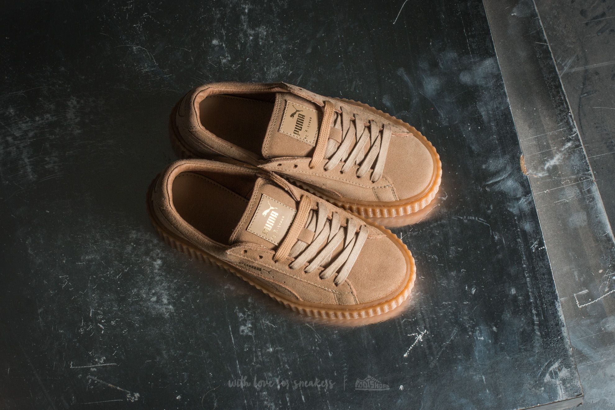 Women s shoes Puma x Rihanna Suede Creepers Oatmeal Oatmeal Oatmeal Footshop