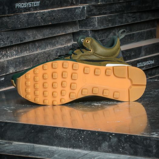 Nike internationalist olive flak top