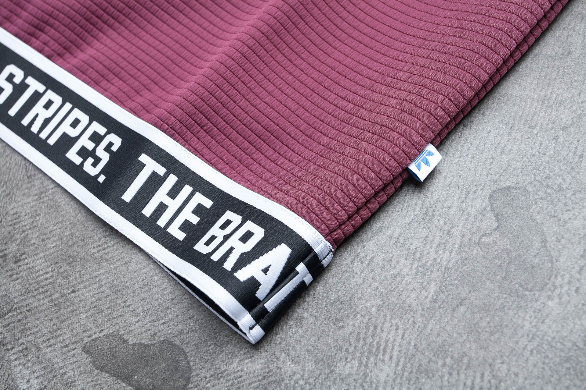 Hoodies and sweatshirts  adidas Trefoil Sweatshirt Maroon