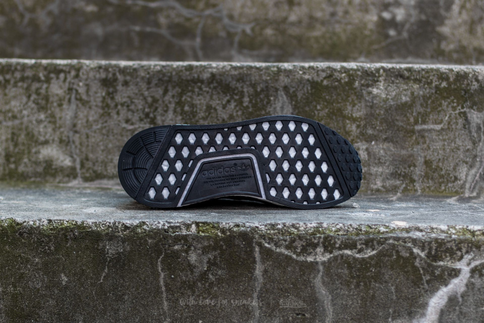 Men's shoes adidas NMD_R1 Primeknit Core Black/ Core Black/ White