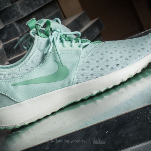 Nike juvenate green sales