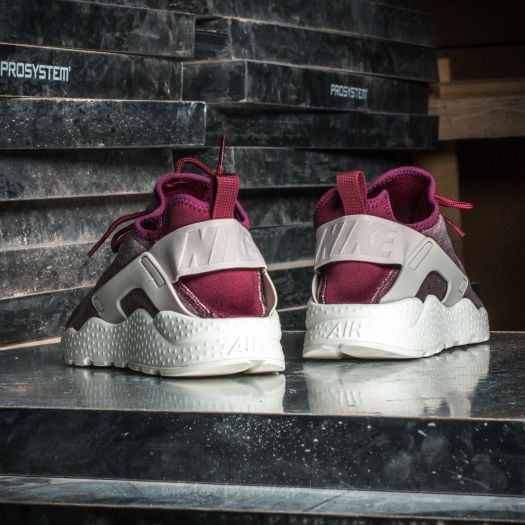 Women s shoes Nike W Air Huarache Run Ultra SE Night Maroon Night Maroon Footshop