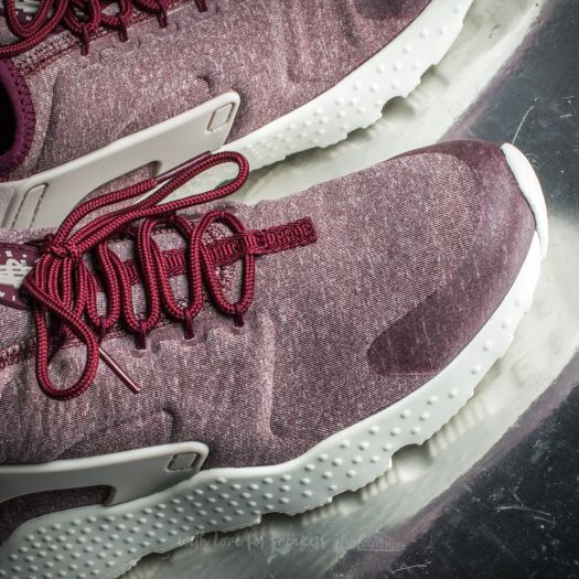Huarache run ultra maroon hot sale