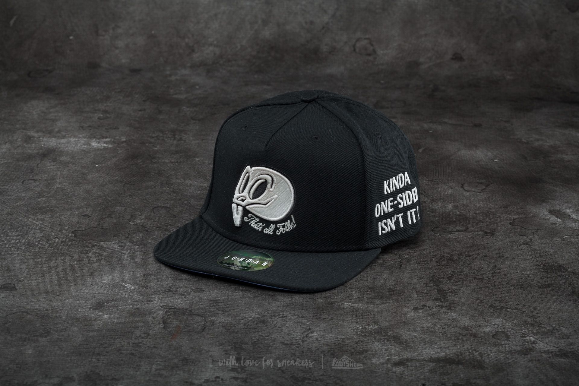 Cappelli Jordan 11 Snapback Black/ White
