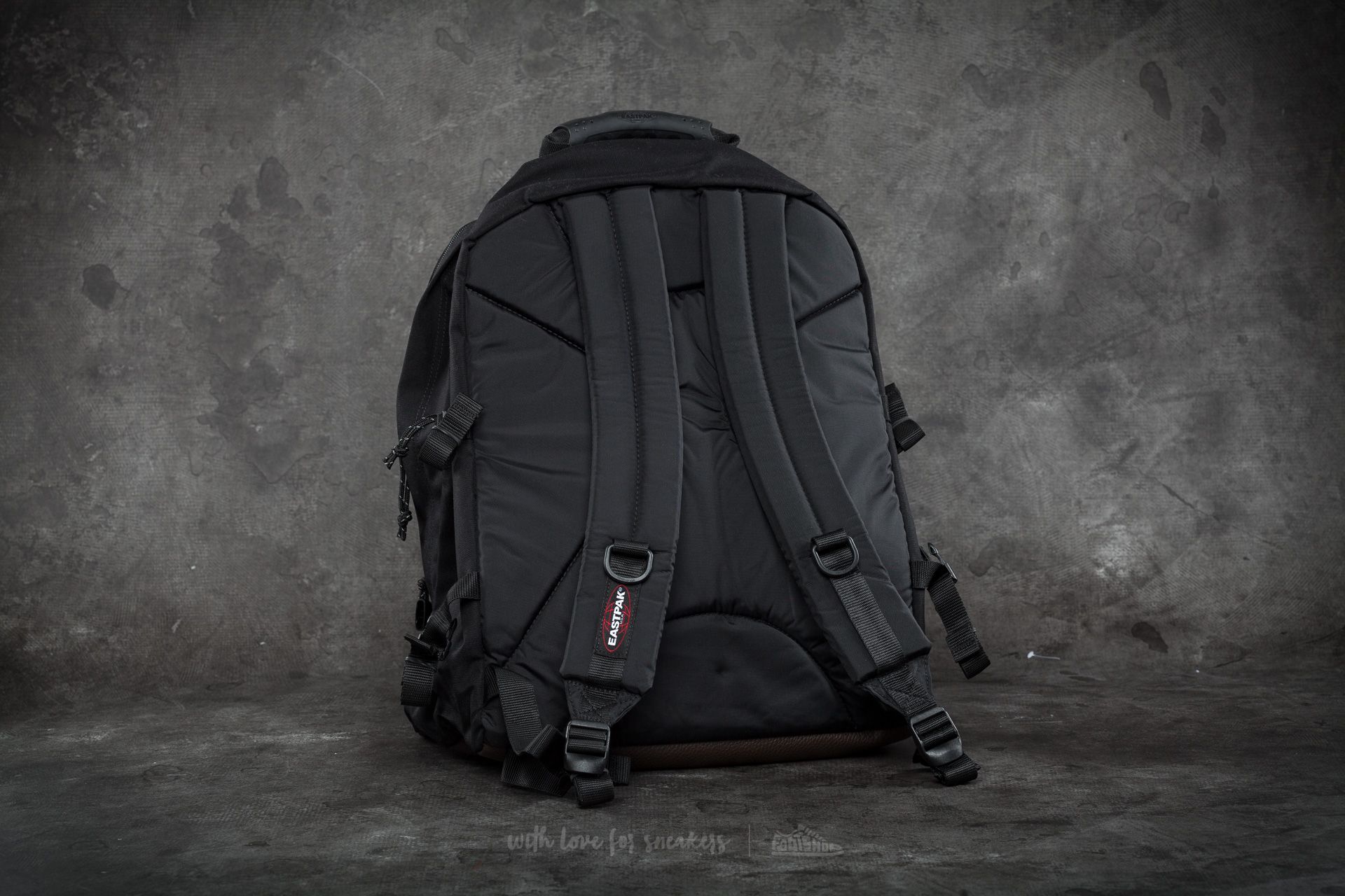 Plecaki EASTPAK Ultimate Backpack Black