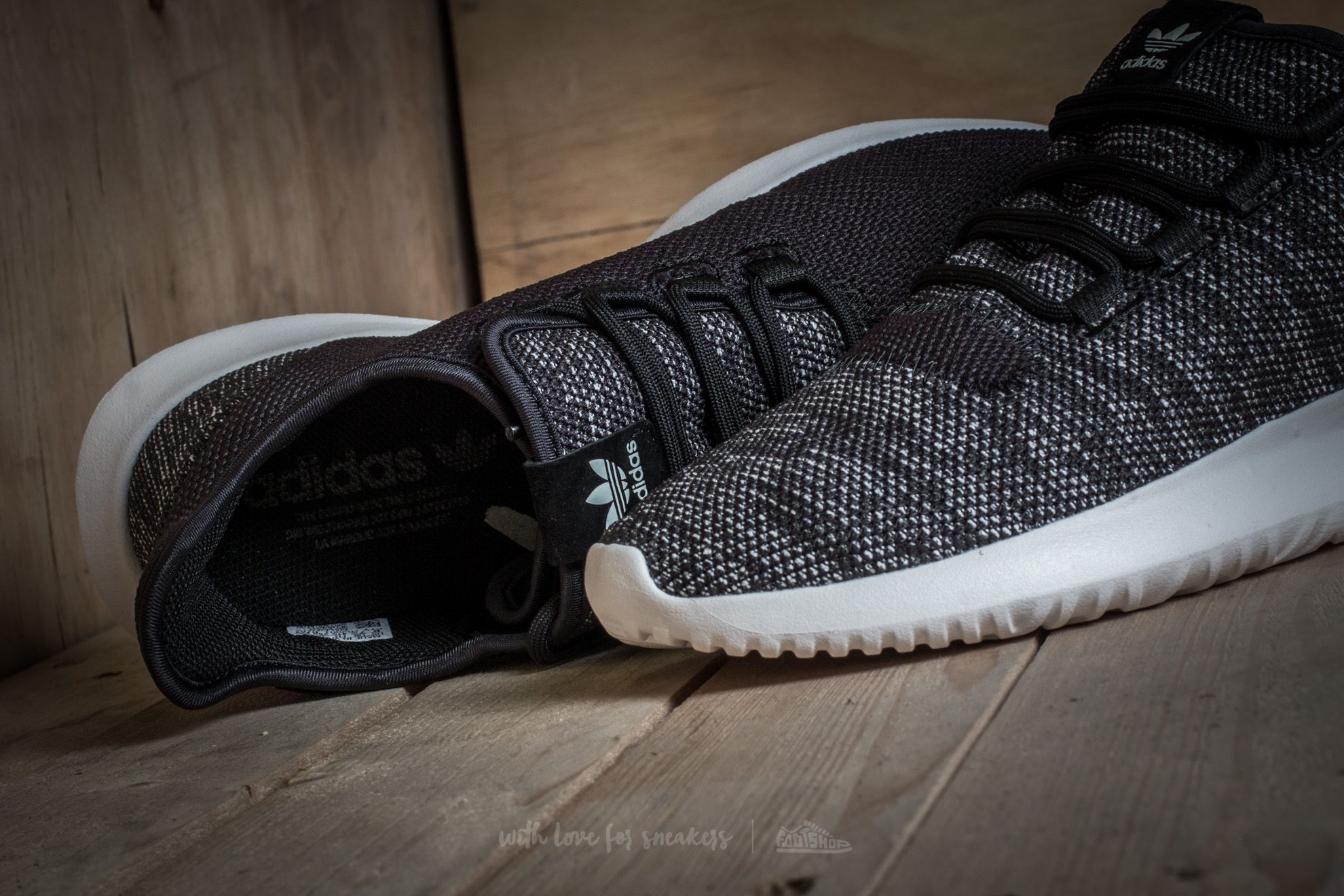 Herren Sneaker und Schuhe adidas Tubular Shadow Knit Core Black Utility Black Vintage White Footshop