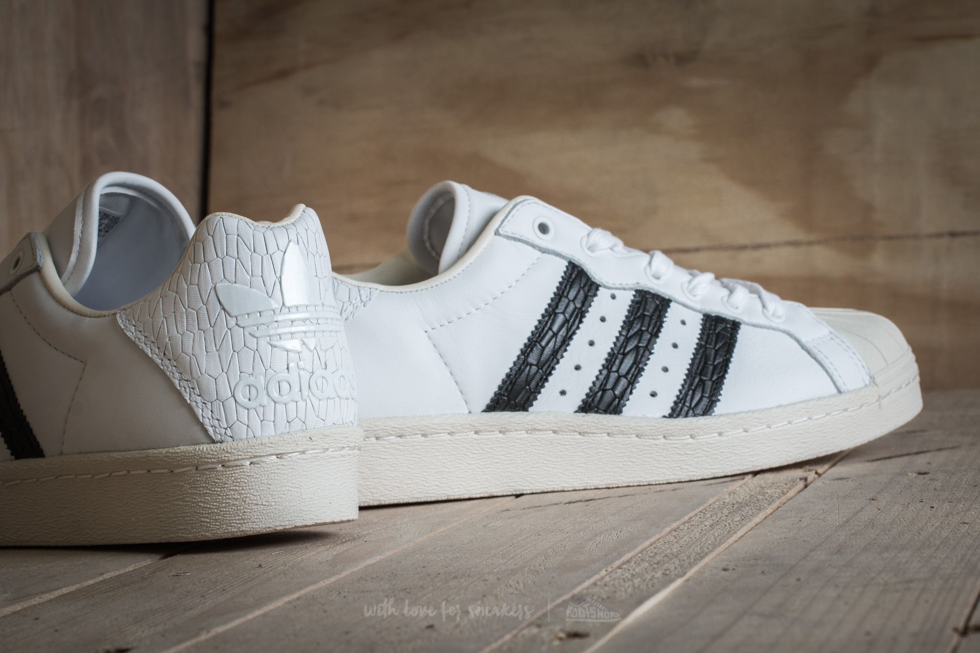Adidas clearance ultrastar shop