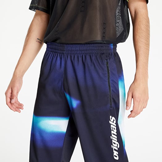 Blue and black yungs on sale