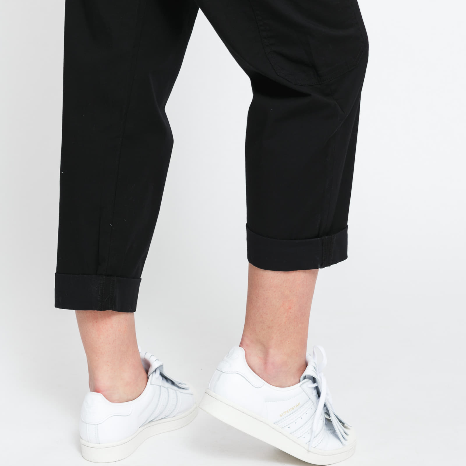Džíny a kalhoty TOMMY JEANS W Paperbag Cargo Pant Black