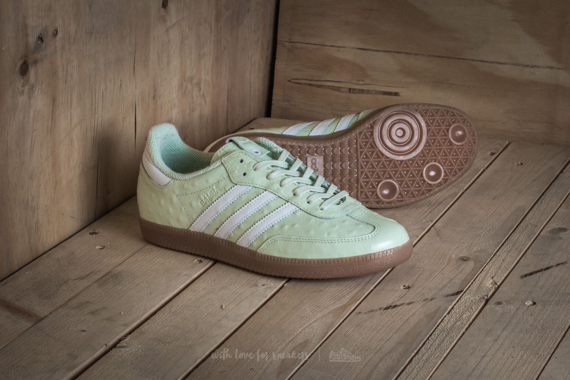 Men s shoes adidas Consortium x Naked Samba W Pantone Ftw White Footshop