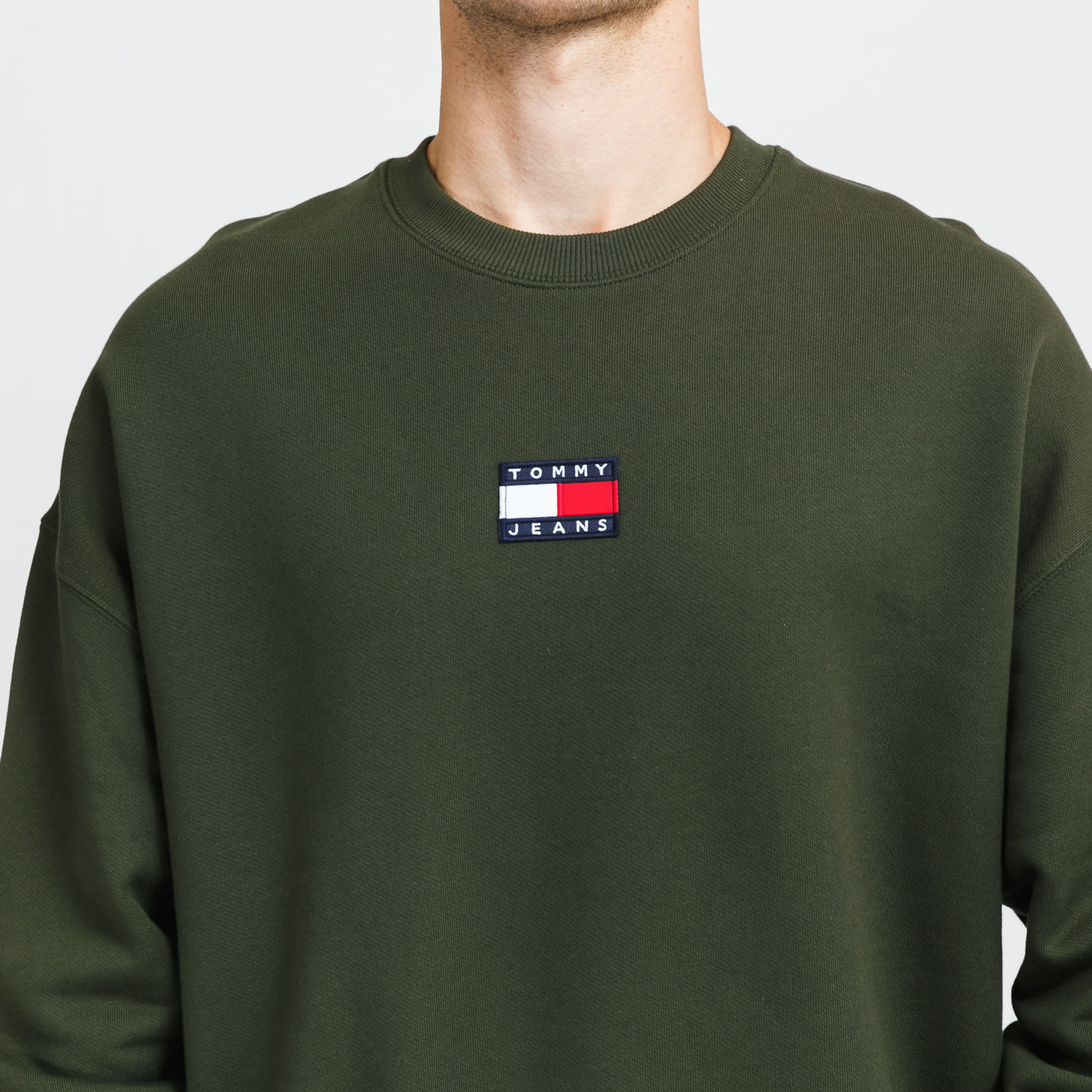 Sudaderas TOMMY JEANS Tommy Badge Crew Olive