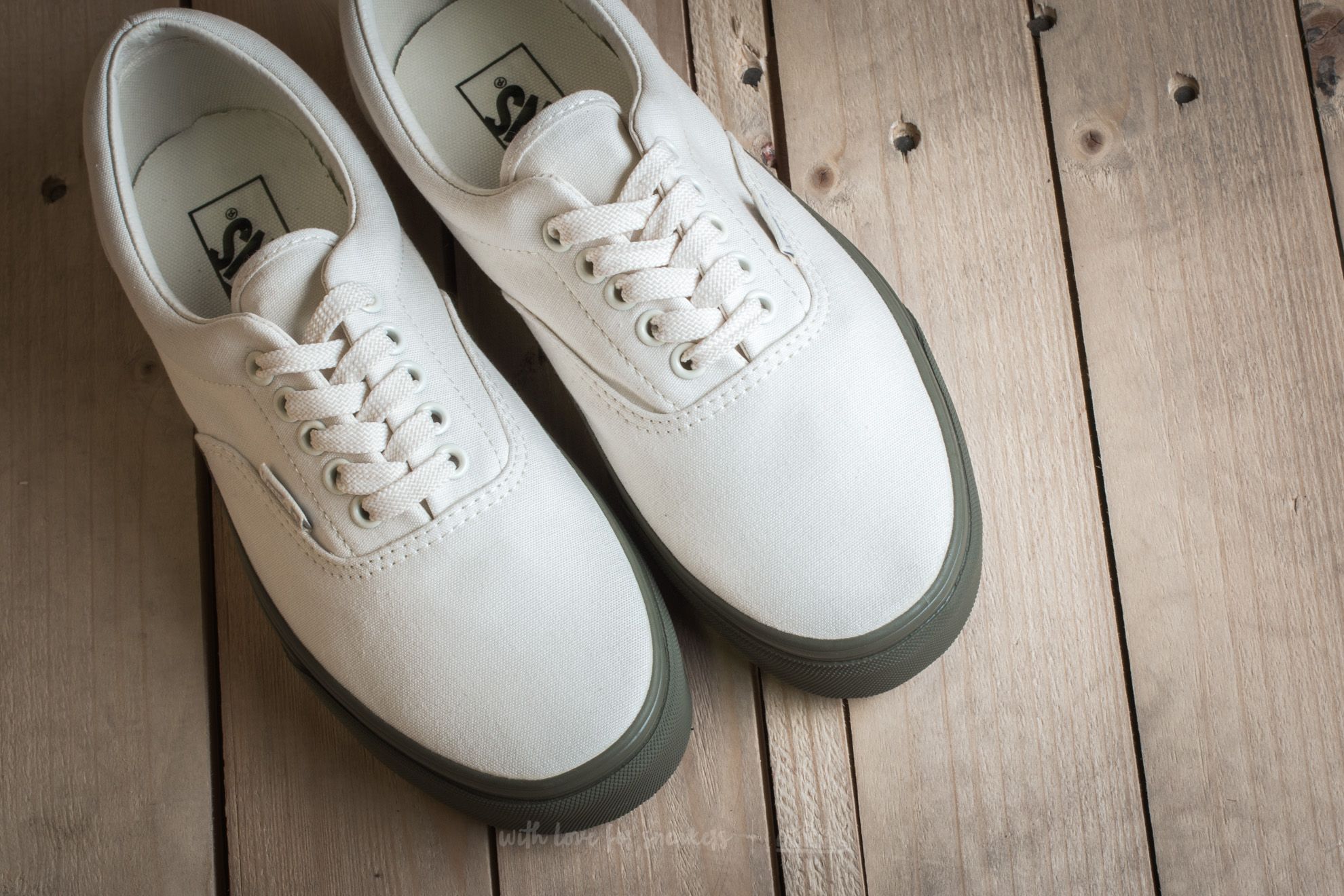 Vans deals era wafflesaw