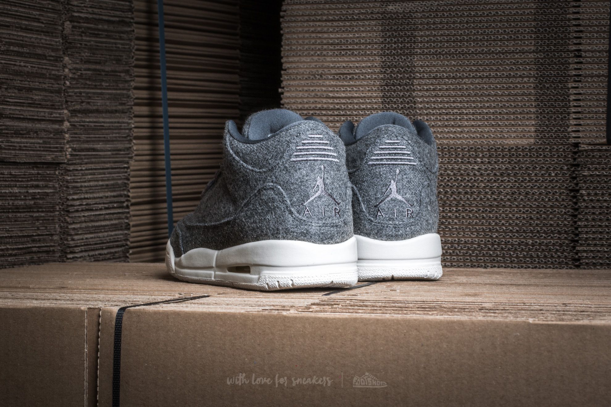 Wool grey 3s sales