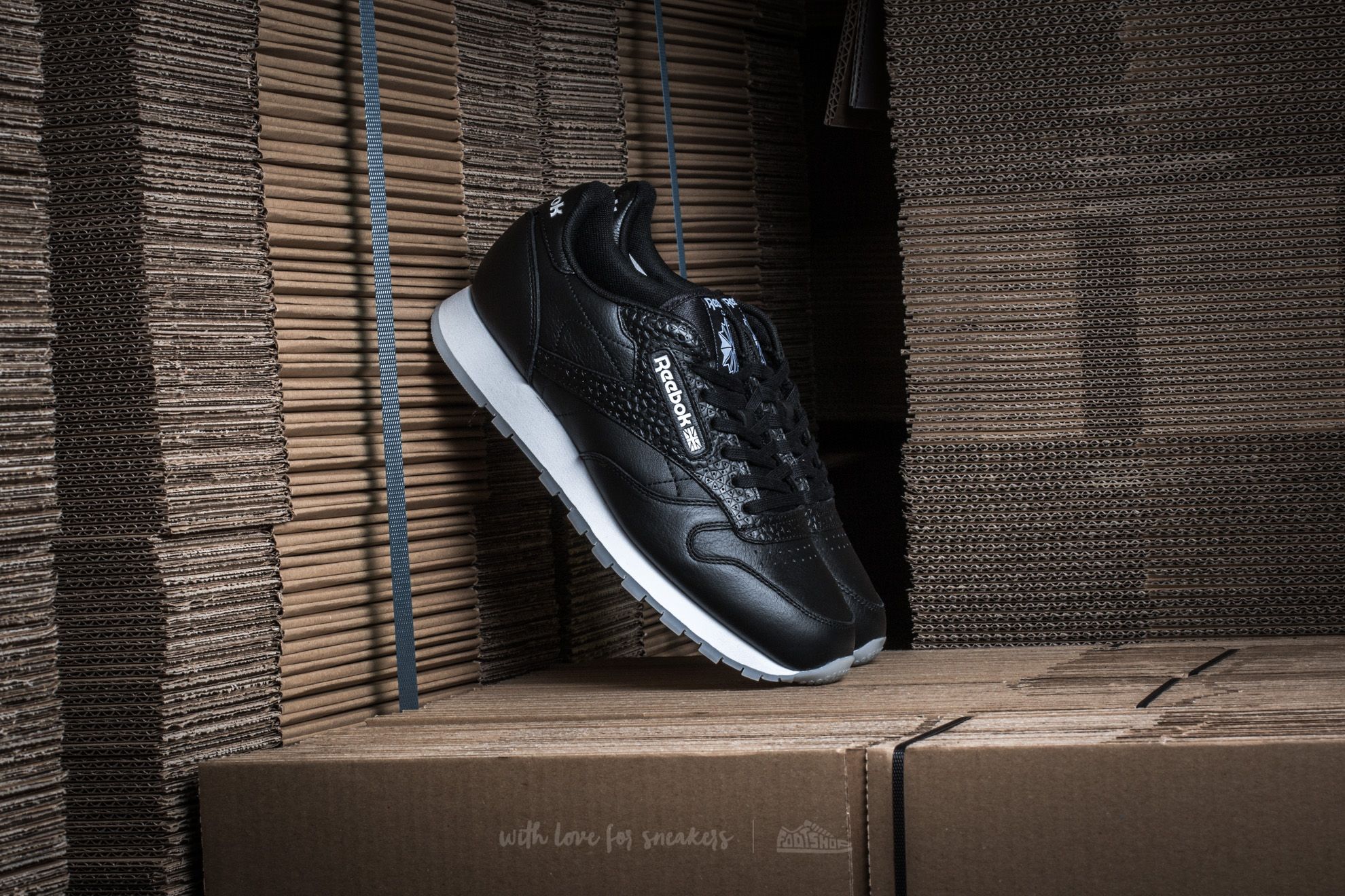 Reebok hotsell id shoes