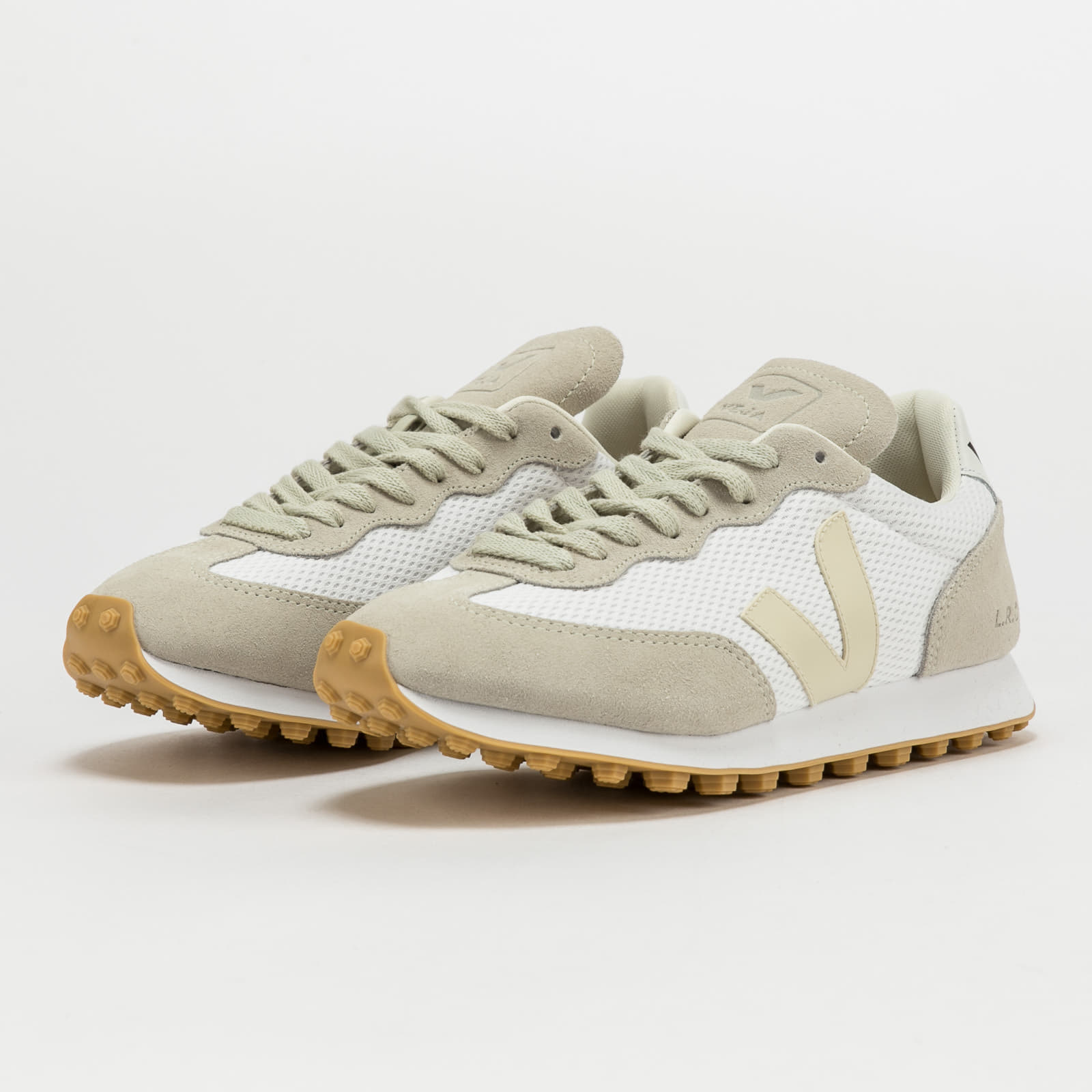Women's shoes Veja W Rio Branco C/O Alveomesh White/ Pierre/ Natural