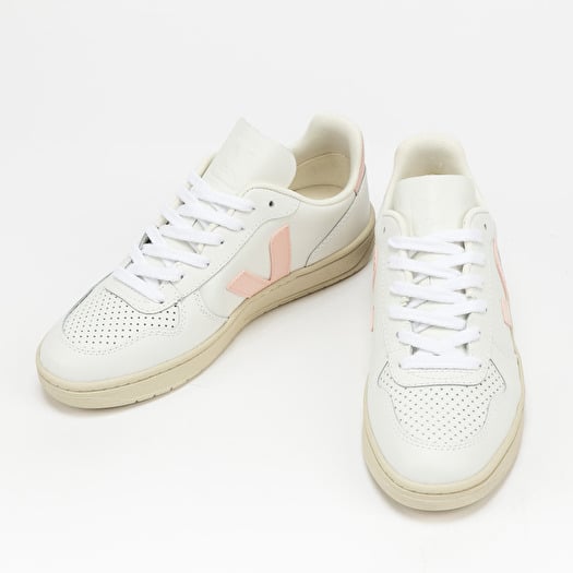 Veja v10 extra white femme new arrivals