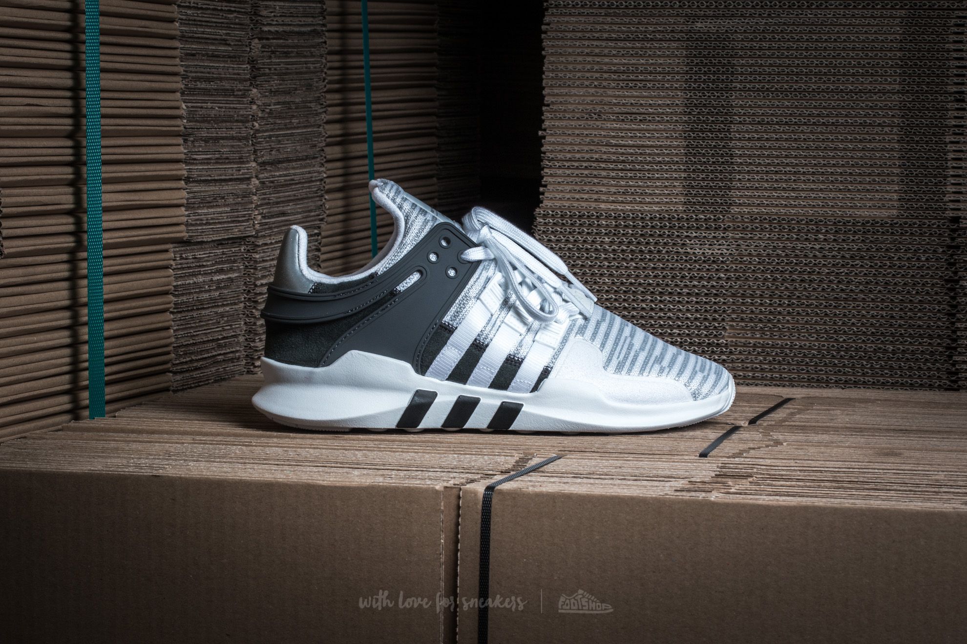 Férfi cipők adidas Equipment Support ADV Ftw White/ Ftw White/ Core Black