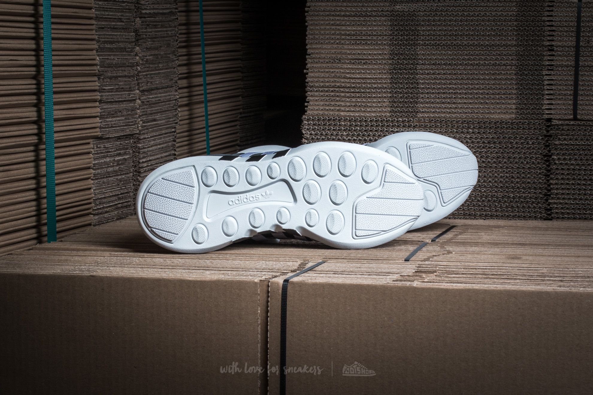 Férfi cipők adidas Equipment Support ADV Ftw White/ Ftw White/ Core Black