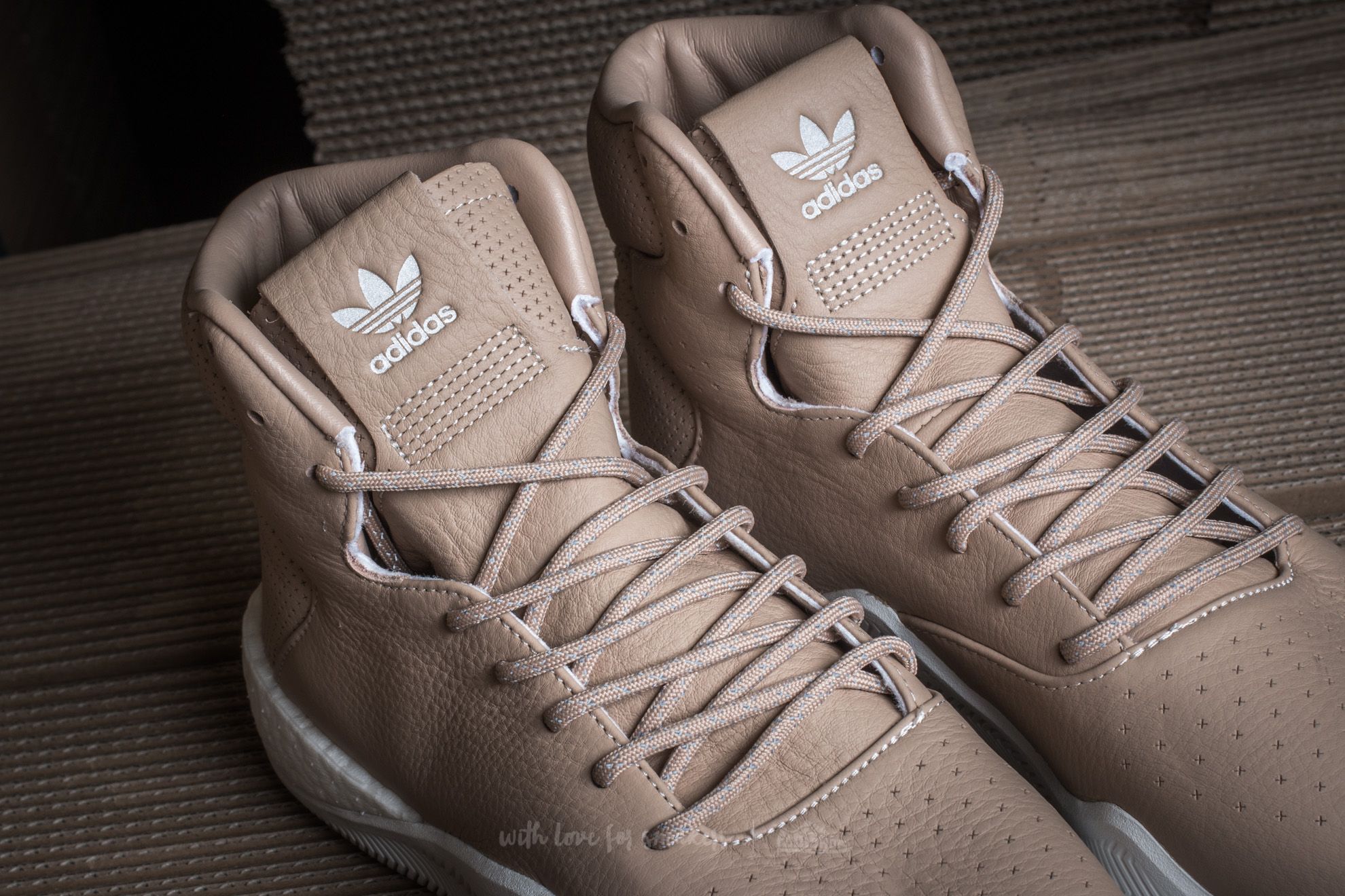 Obuwie adidas Tubular Instinct Boost Color Supplier Colour/ Chalk White