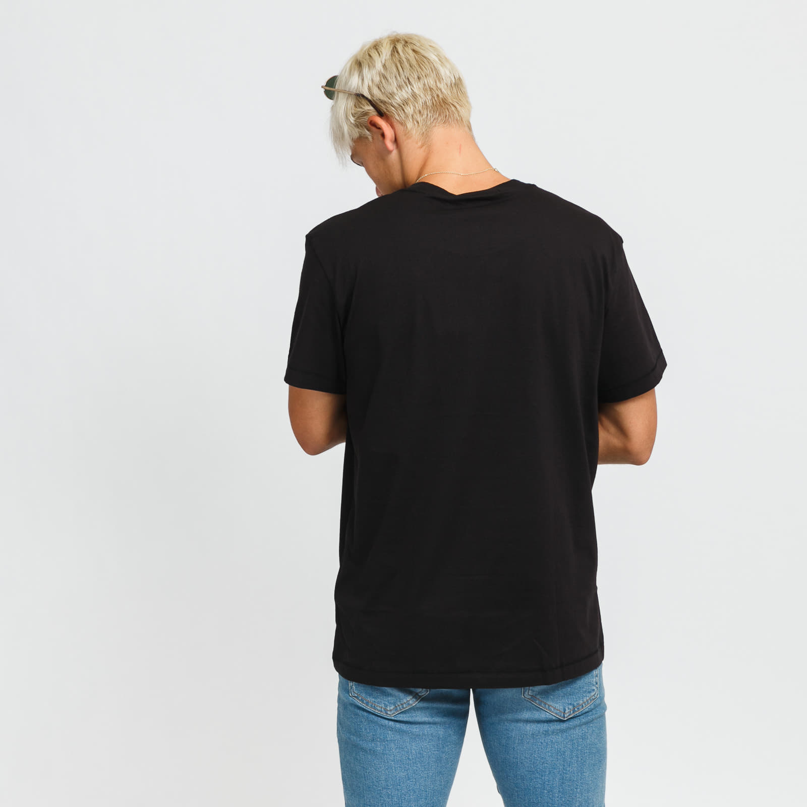 Magliette CALVIN KLEIN JEANS M Repeat Shadow Logo Pocket Tee Black Stone Washed