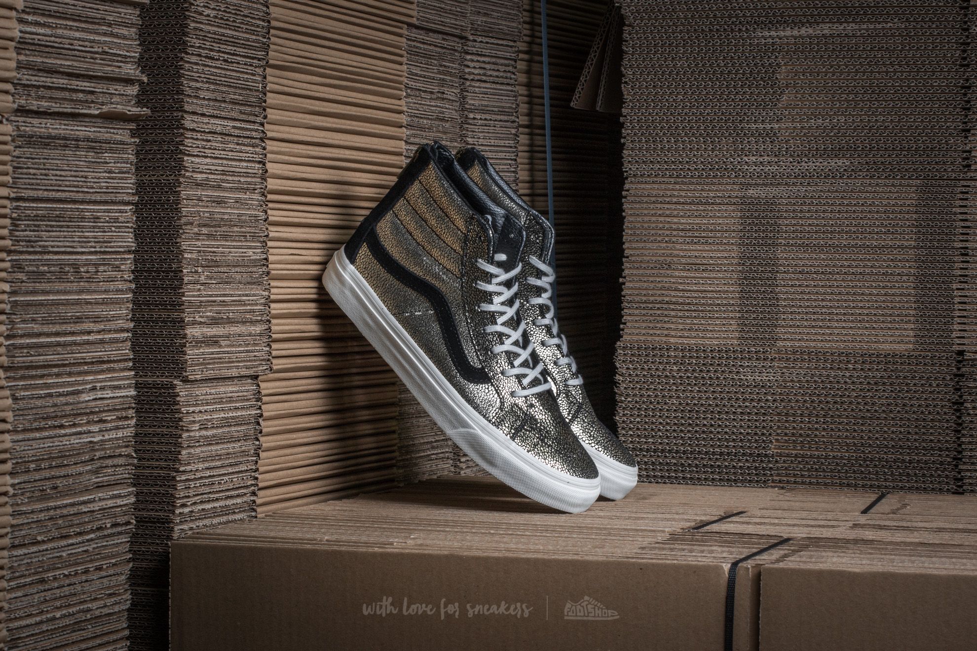 vans authentic sneakers