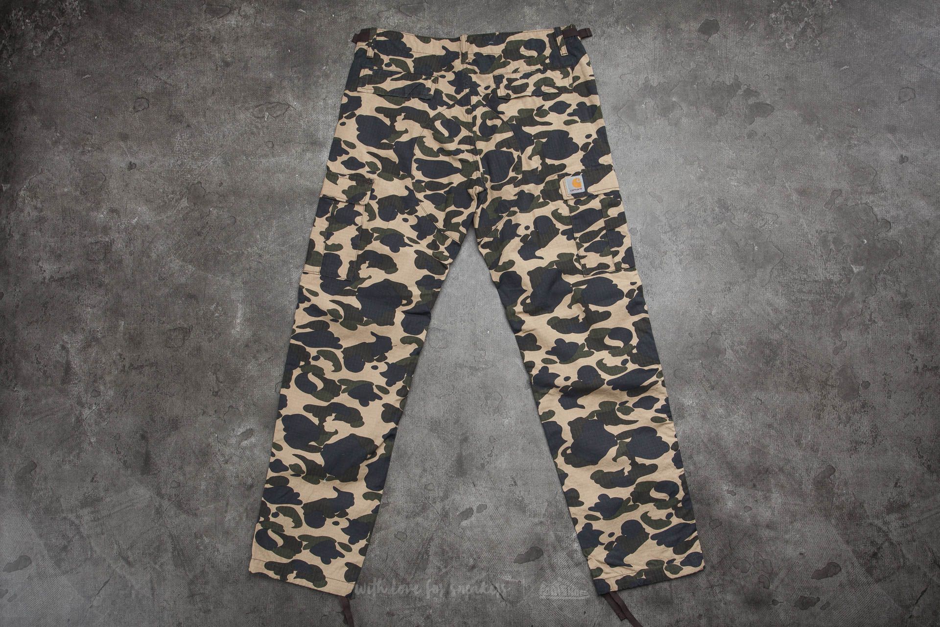 Carhartt duck camo best sale pants