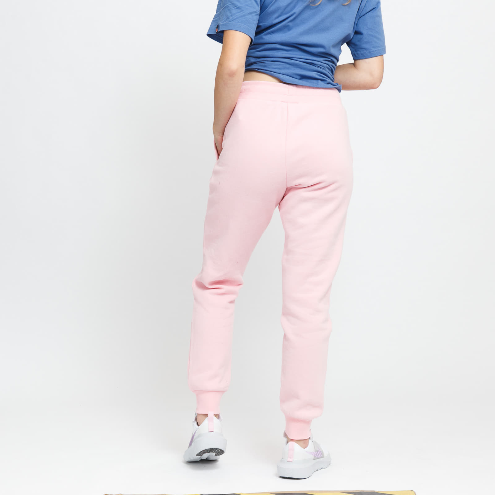 Pants and jeans ellesse Hallouli Jogger Pants Pink Footshop