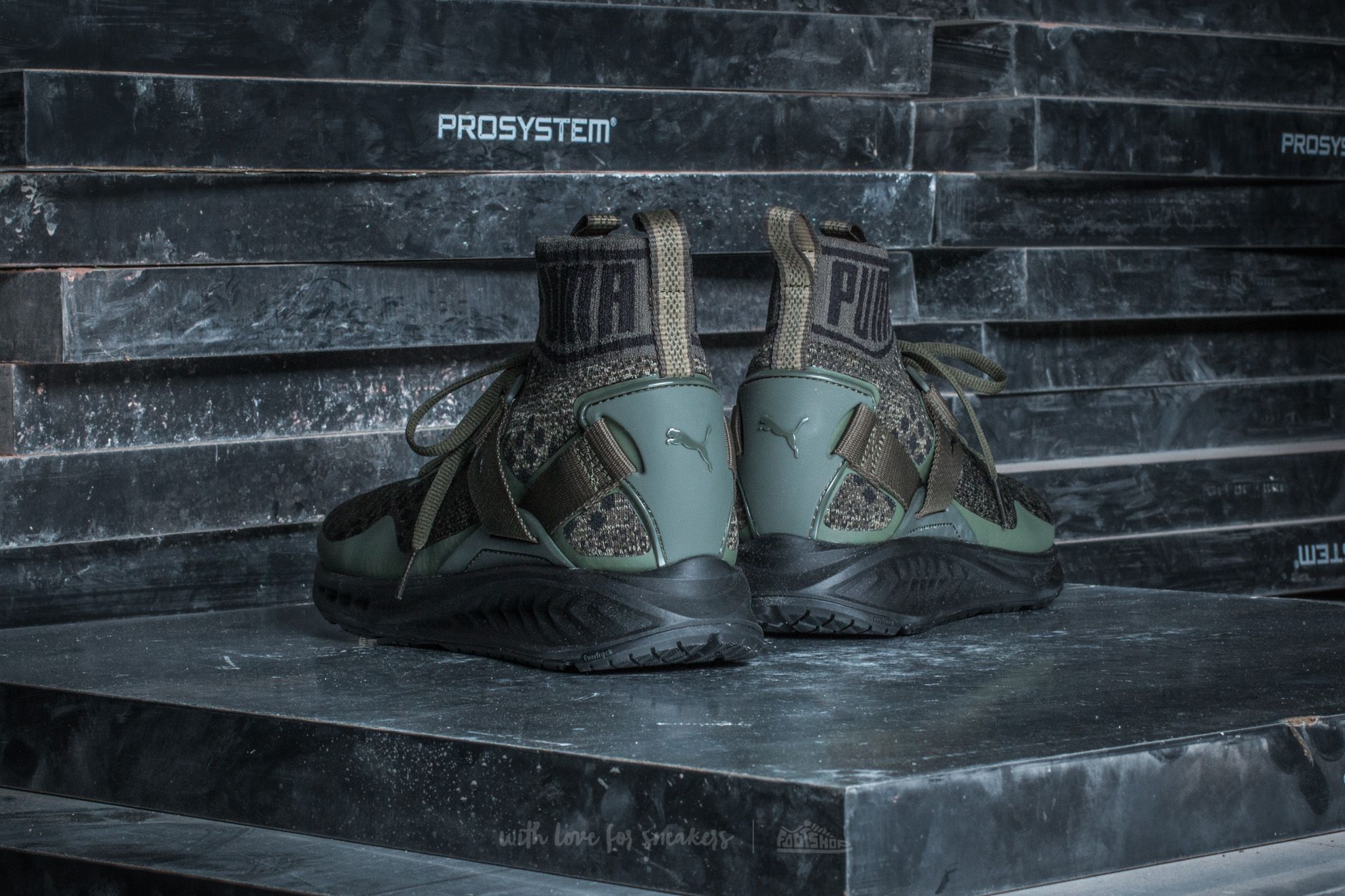 Puma ignite evoknit mens olive 2025