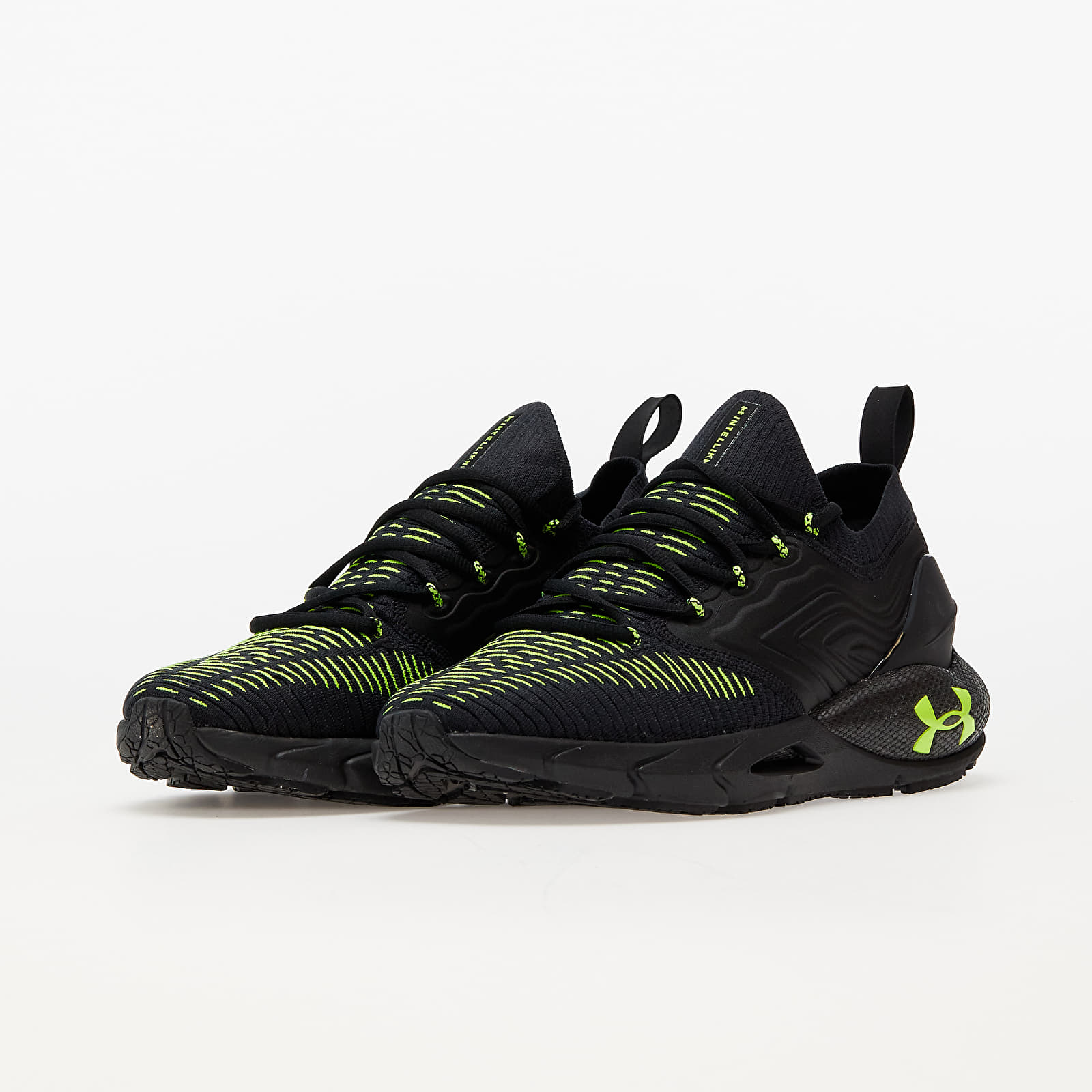 Black and green under armour shoes on sale