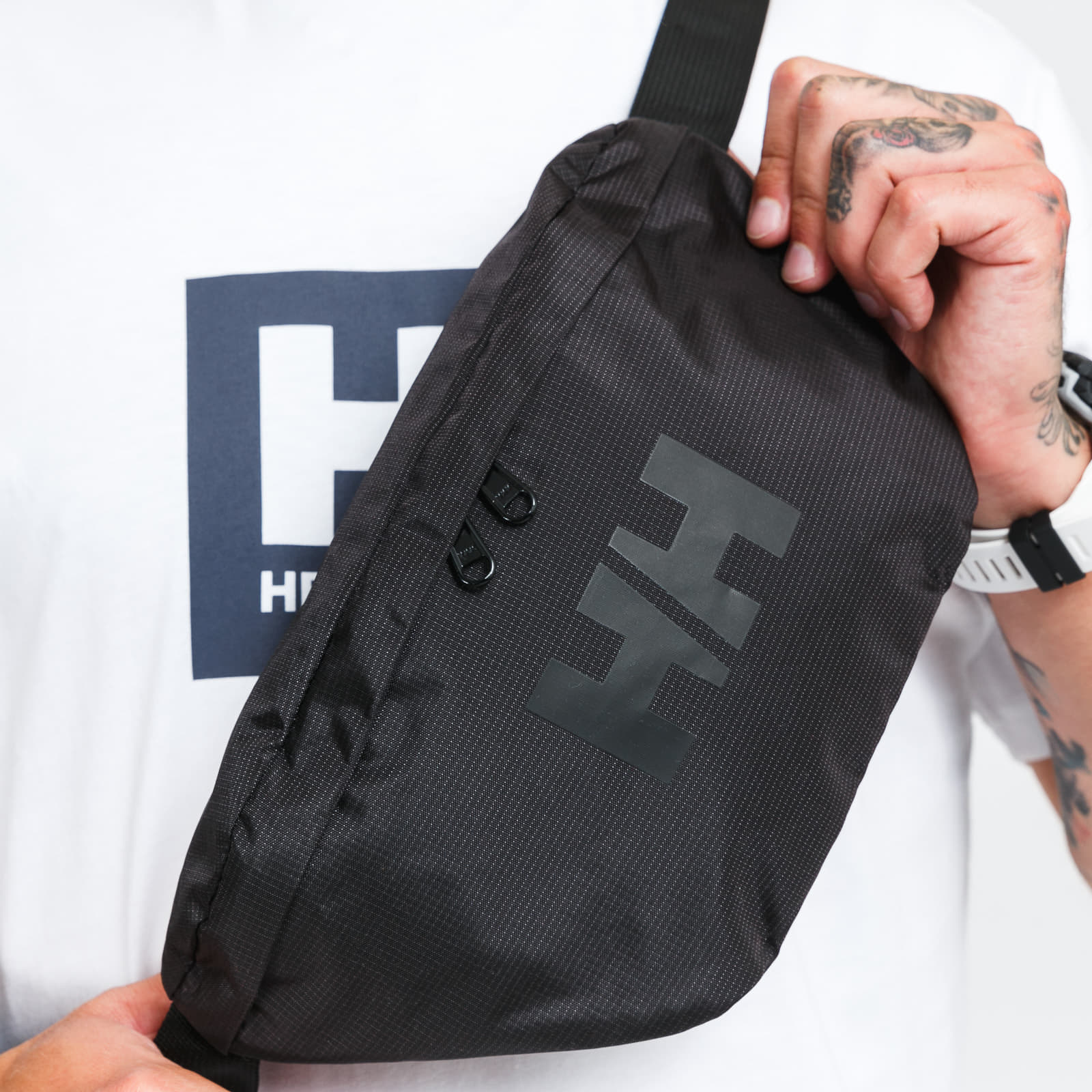 Hip bags Helly Hansen Logo Waist Bag Black Footshop