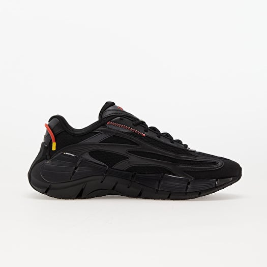 Adidas yeezy deals vanta queen