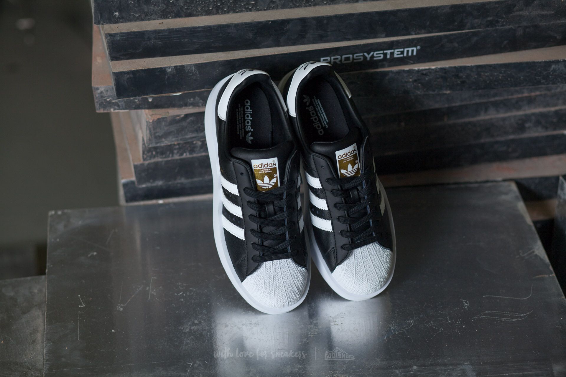 Dámské tenisky a boty adidas Superstar Bold W Core Black/ Ftw White/ Gold Metallic