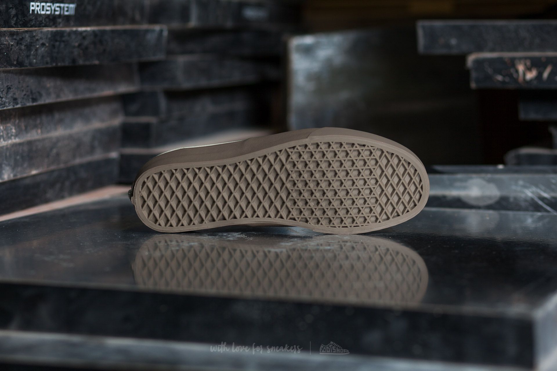 Moški čevlji Vans Authentic (C&D) Cream/ Walnut