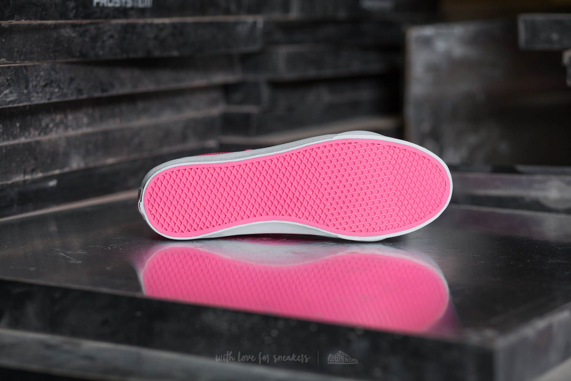 Női cipők Vans Sk8-Hi Slim Neon Leather/ Neon Pink