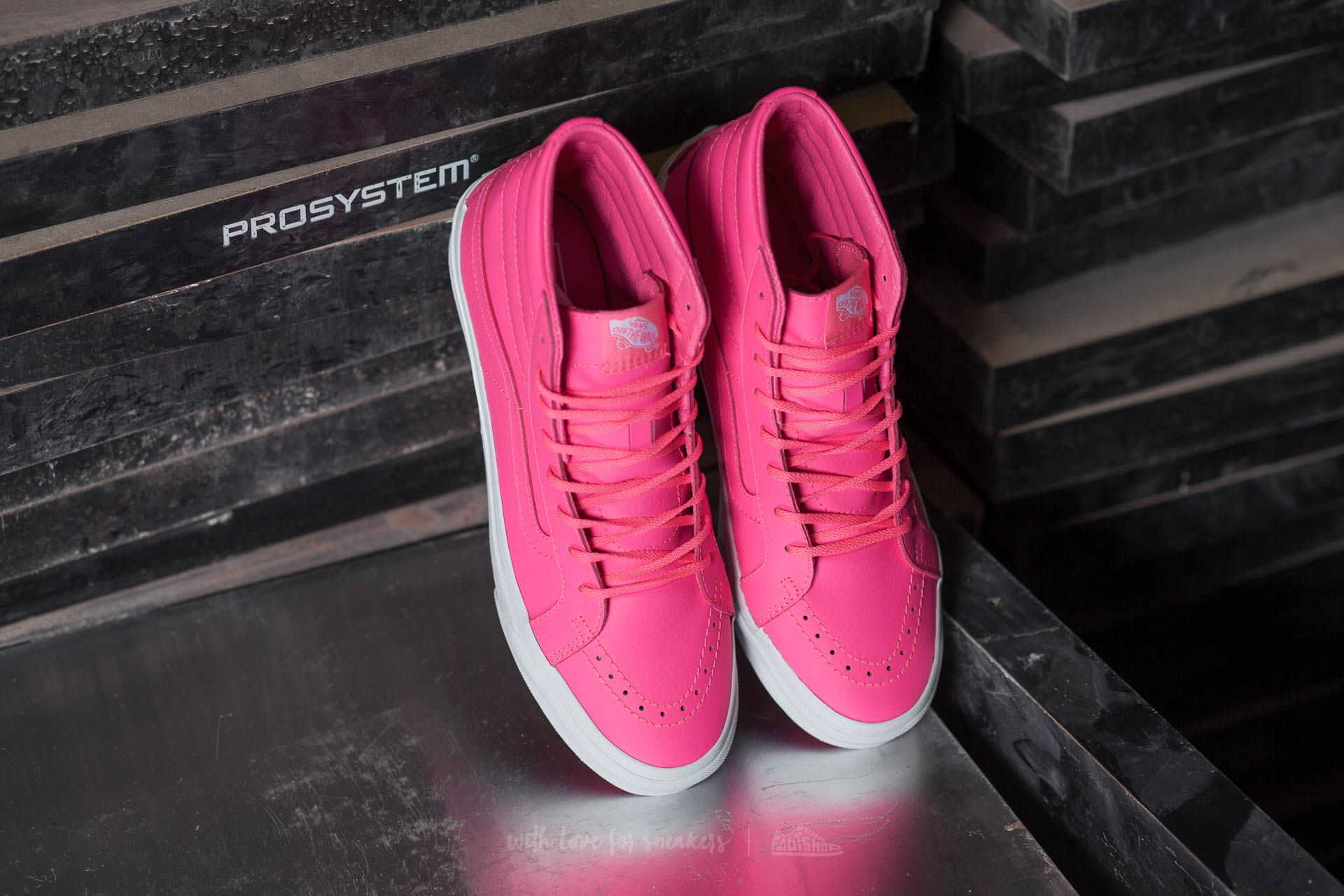 Vans sk8 hi neon pink best sale